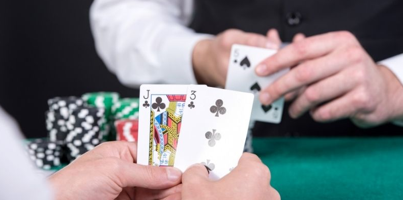 Giới thiệu tổng quan về Poker 3 lá tại W88